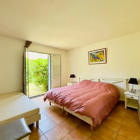 Holiday home Maison Cosy Avec Piscine