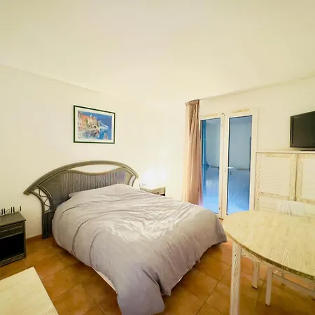 Holiday home Maison Cosy Avec Piscine